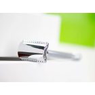 23C | Borotvakészülék | Extra | Zárt Fésűs